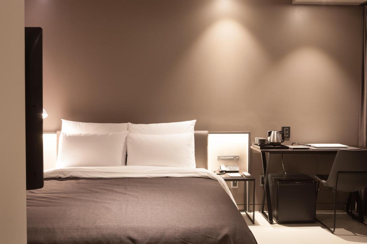 Hotel Gaden Suwon Dış mekan fotoğraf