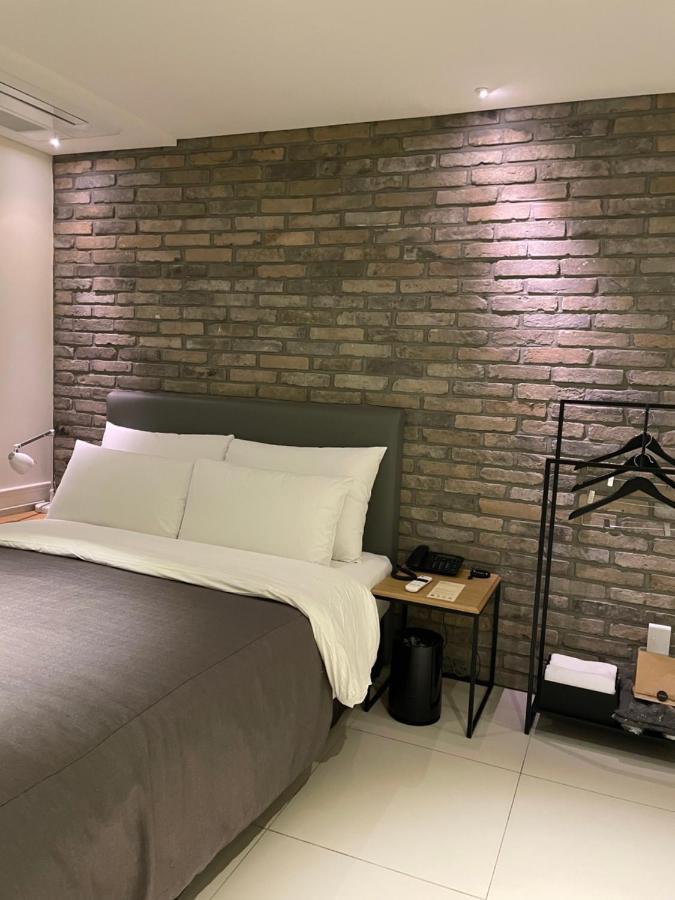 Hotel Gaden Suwon Dış mekan fotoğraf