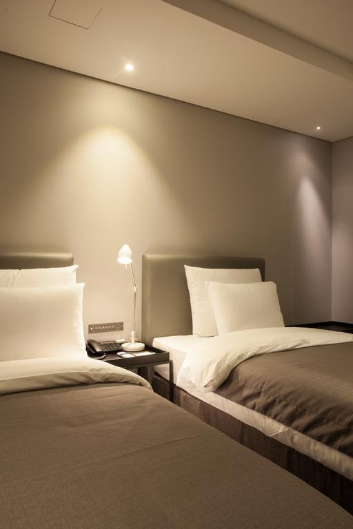 Hotel Gaden Suwon Dış mekan fotoğraf